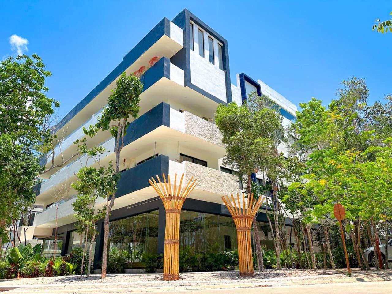 2 Bd With Private Balcony, Pool View, Gym Tulum